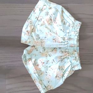 Causal light blue shorts